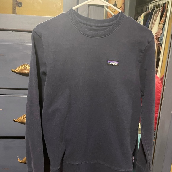 Patagonia P-6 Label Uprisal Crew Sweatshirt size small additional pictures show - Picture 2 of 5